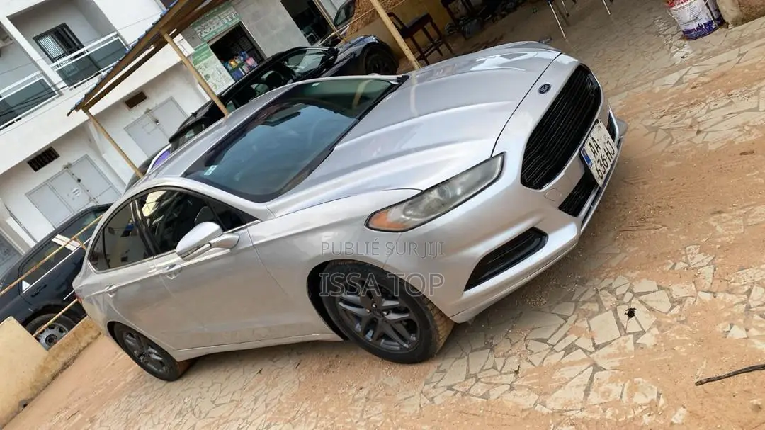 Ford Fusion 2016 Gris