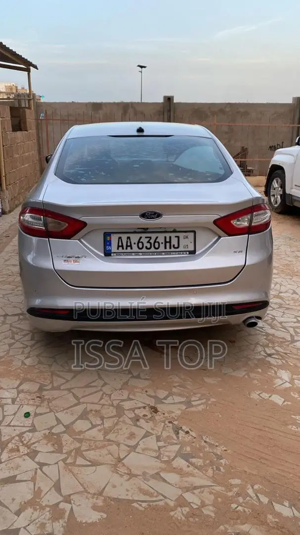 Ford Fusion 2016 Gris