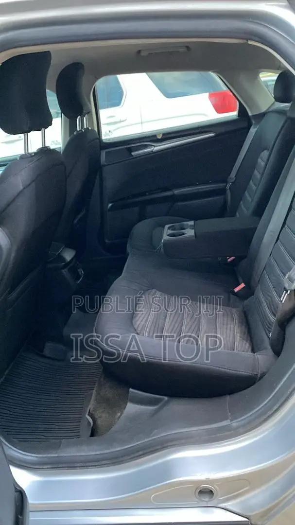 Ford Fusion 2016 Gris