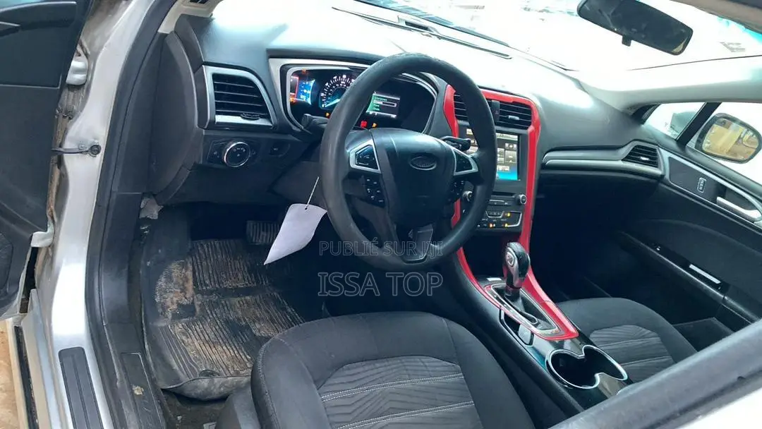 Ford Fusion 2016 Gris