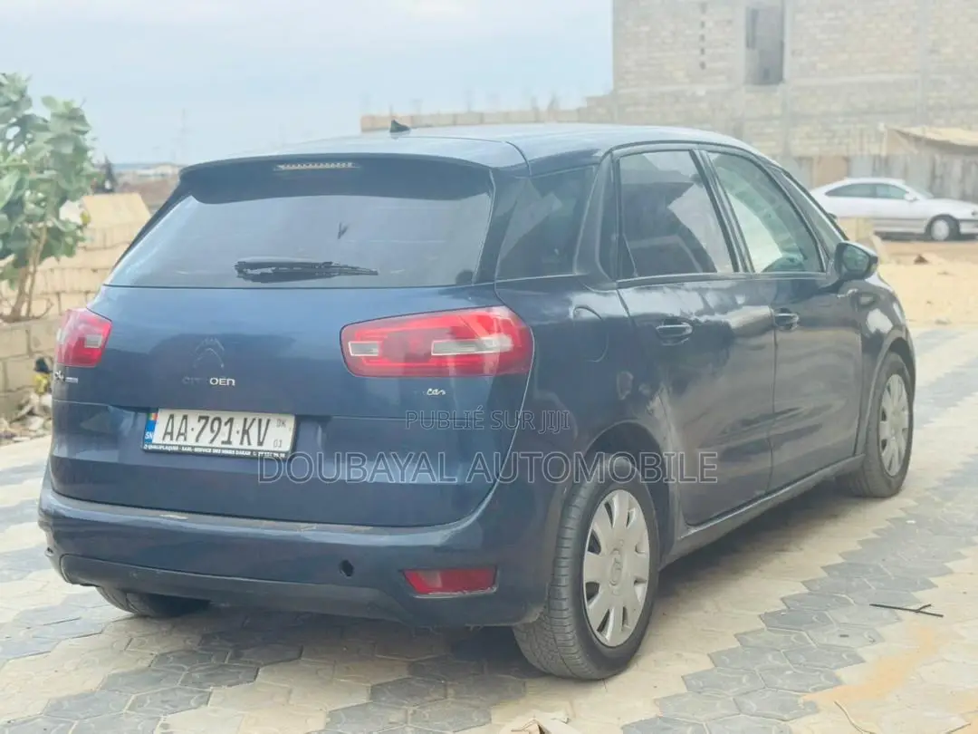 Citroen C3 Picasso 1.4 Petrol FWD 2015 Blue