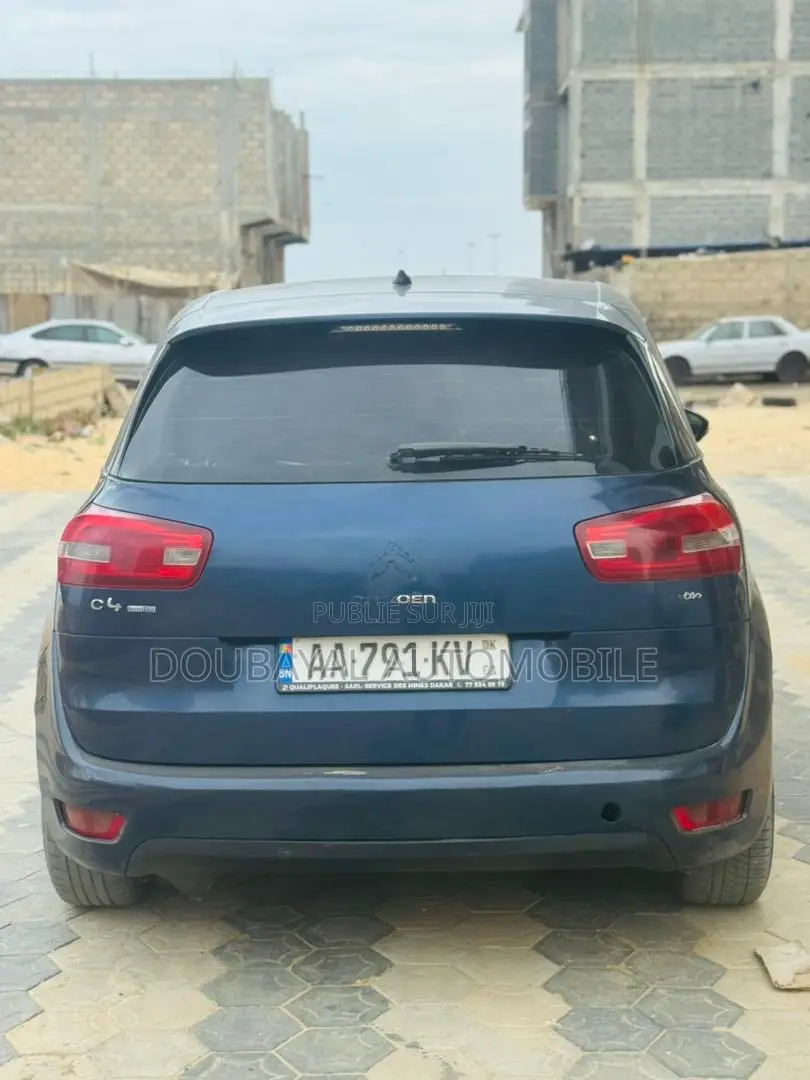 Citroen C3 Picasso 1.4 Petrol FWD 2015 Blue