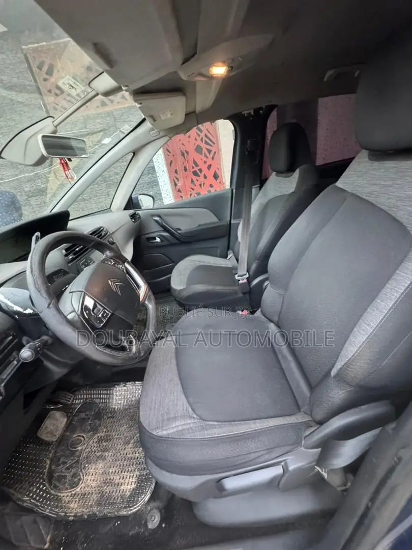 Citroen C3 Picasso 1.4 Petrol FWD 2015 Blue