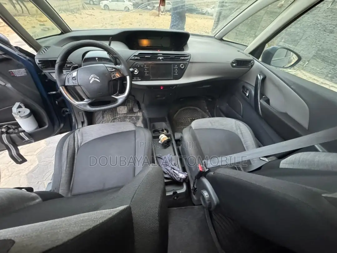 Citroen C3 Picasso 1.4 Petrol FWD 2015 Blue