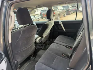 Toyota Land Cruiser Prado 2017 Black