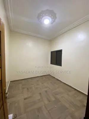2chbre Appartement dans Yoff à Louer