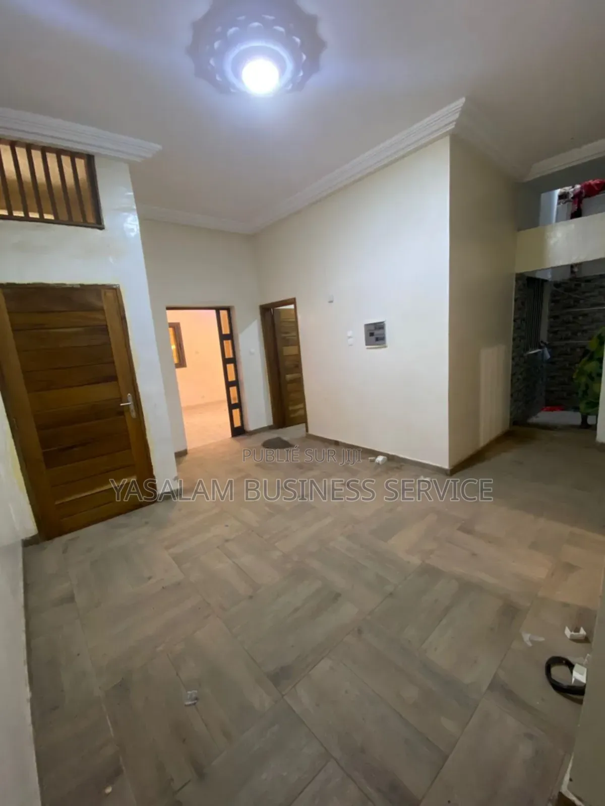 2chbre Appartement dans Yoff à Louer