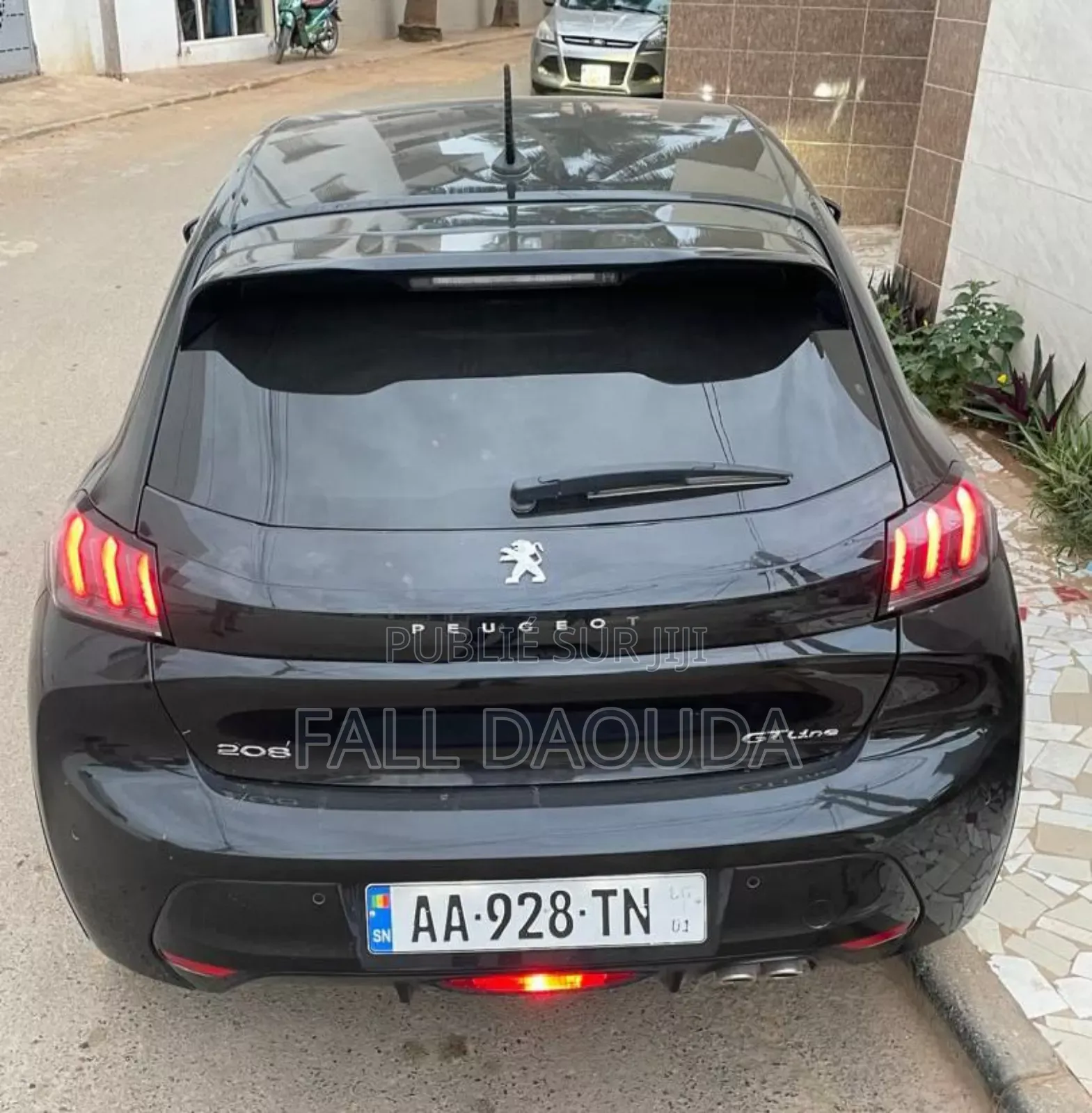 Peugeot 208 2020 Black