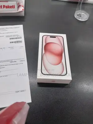 Photo - New Apple iPhone 15 128 GB Rose
