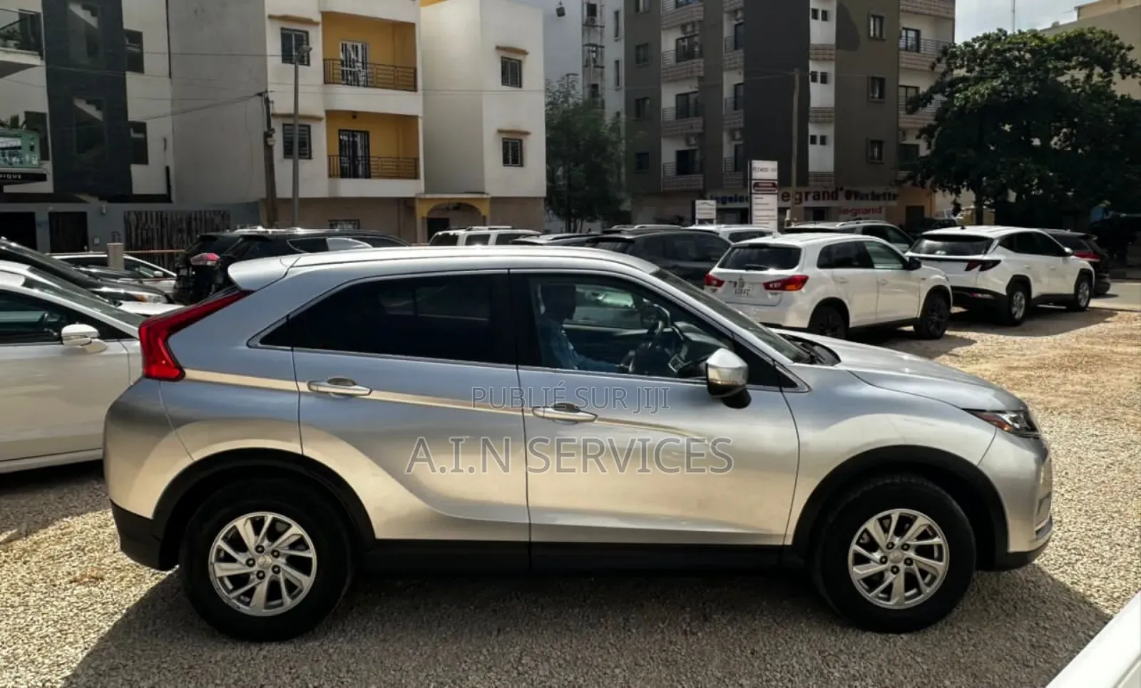Mitsubishi Eclipse Cross 2019 Gris