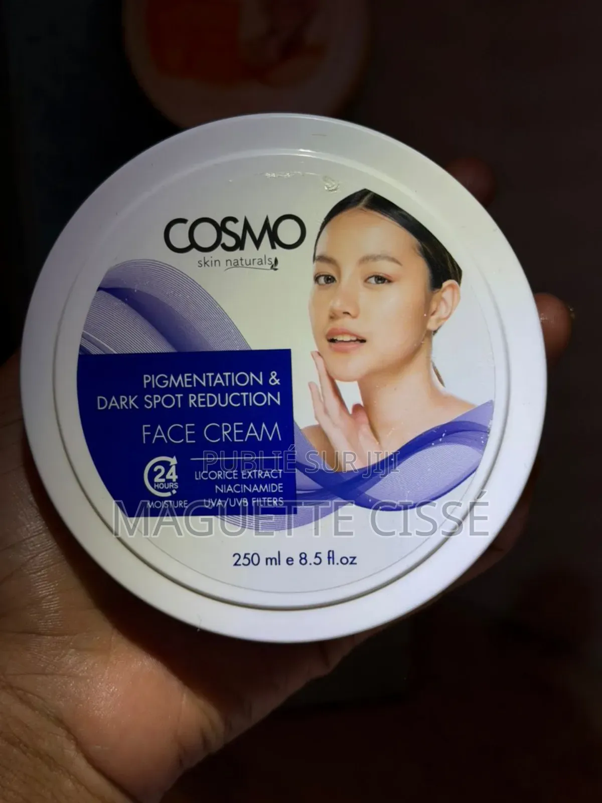 Crème De Visage Cosmo Idéal Pour Donner De l'Éclat Pour Le Visage