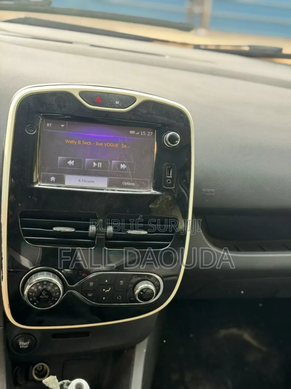 Renault Clio 2014 Blue