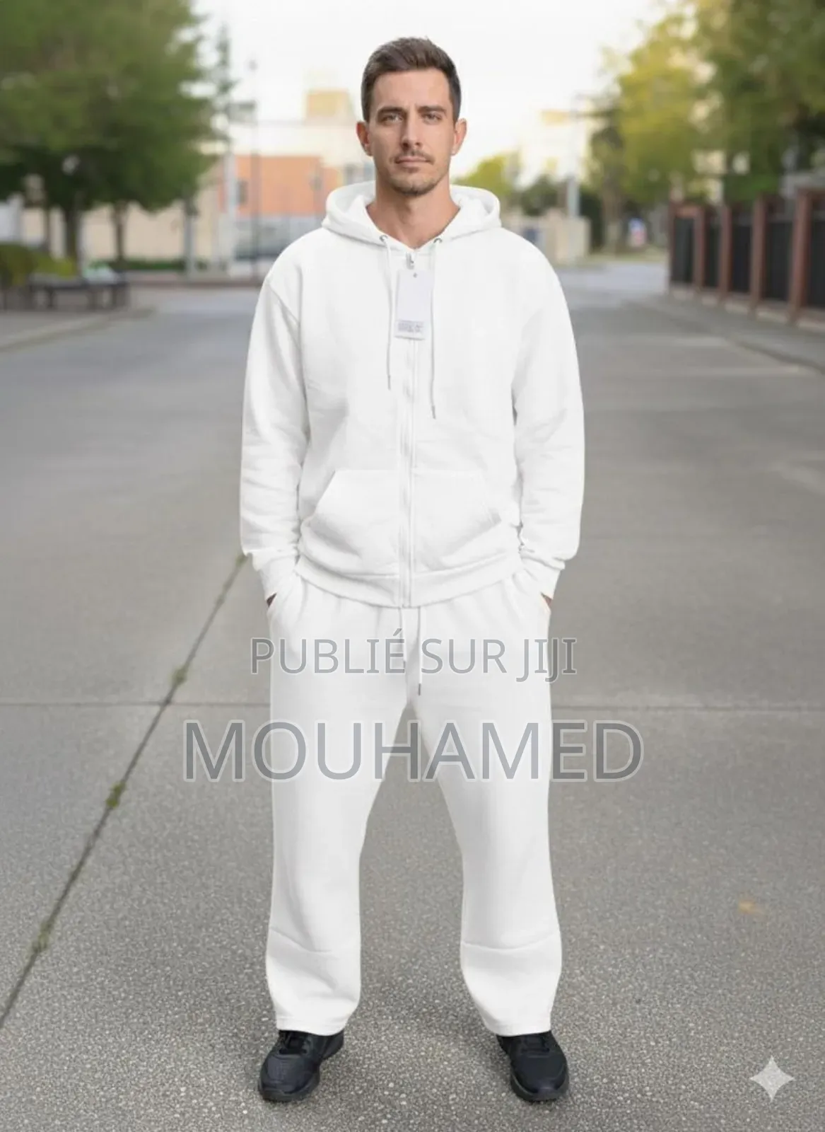 Ensemble Pull-Over Shic