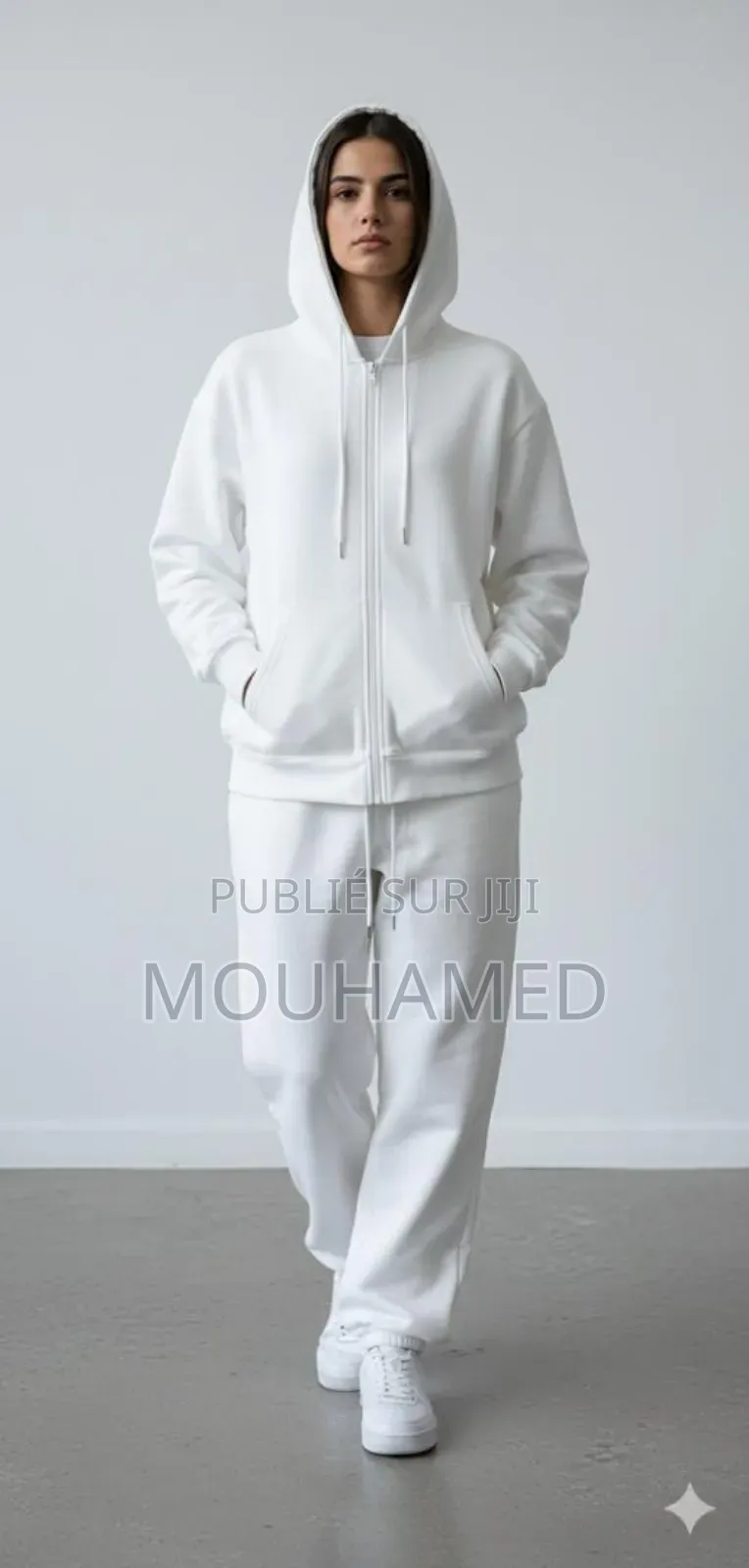 Ensemble Pull-Over Shic