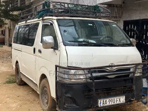 Toyota HiAce SV Premium 2013 Blanc