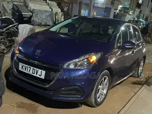 Photo - Peugeot 208 2017 Blue