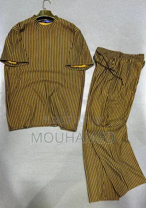 Ensemble À Rayures Fines