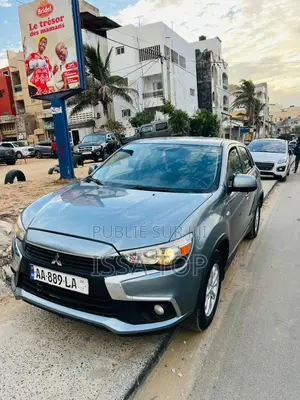 Mitsubishi RVR 2016 Gris