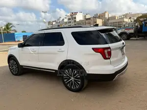 Ford Explorer 2016 Blanc