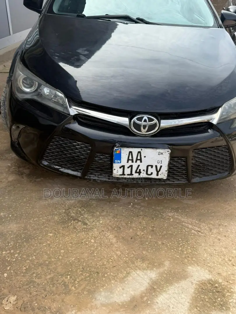 Toyota Camry 2015 Noir Mat