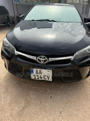 Photo - Toyota Camry 2015 Noir Mat