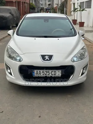 Photo - Peugeot 308 2013 Blanc