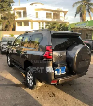 Toyota Land Cruiser Prado 2019 Black