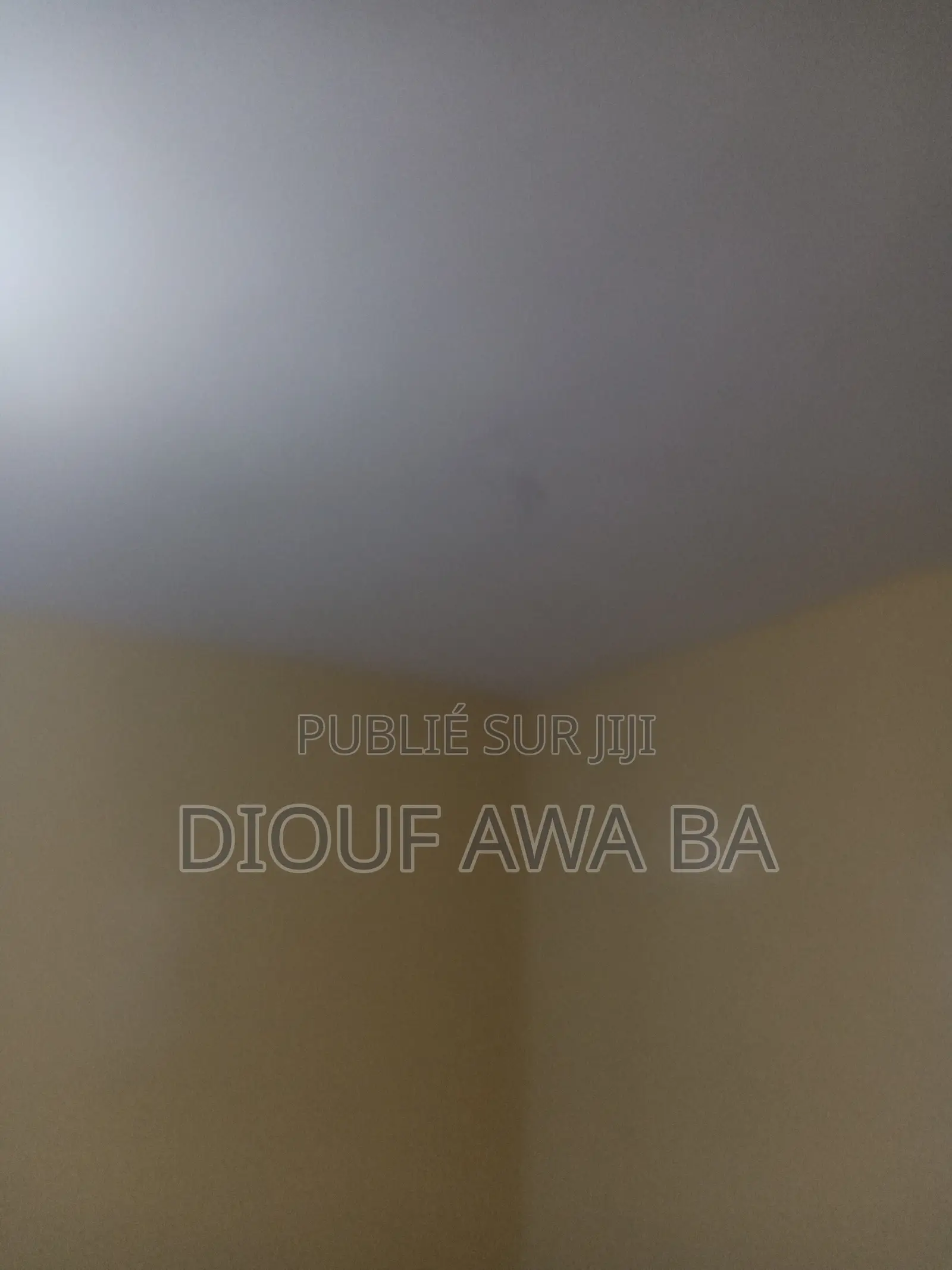 1chbre Chambre et salon dans Chambre Salle D'Eau, Ouakam à Louer