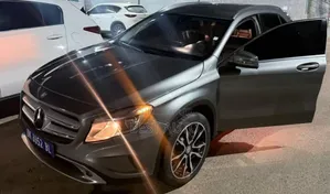 Mercedes-Benz GLA 250 2015 Gris
