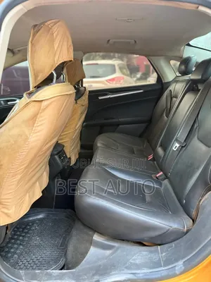 Ford Fusion 2014 Jaune