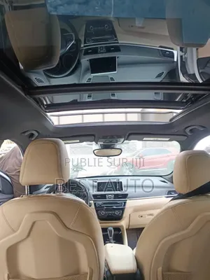 BMW X1 xDrive28i AWD 2016 Blanc