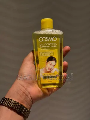 Lotion Tonique Cosmo Anti Boutons Anti Taches Sévère