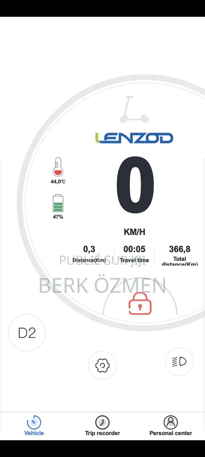 Trotinette Electrique (Ça Ne Marche Pas Car Il N'a Pas De Batterie)