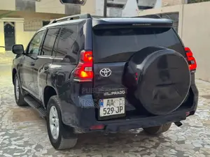 Toyota Land Cruiser Prado 2015 Black