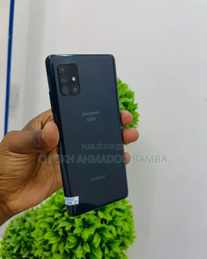 Photo - New Samsung Galaxy A51 5G 128 GB Black