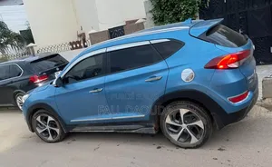 Hyundai Tucson 2016 Blue