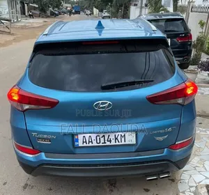 Hyundai Tucson 2016 Blue