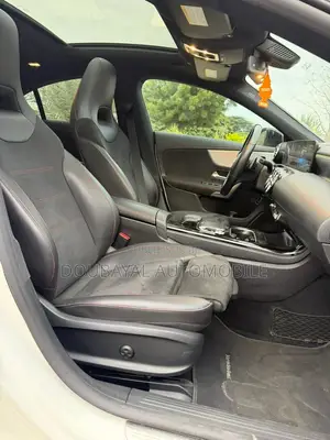 Mercedes-Benz GLA 250 2020 Black