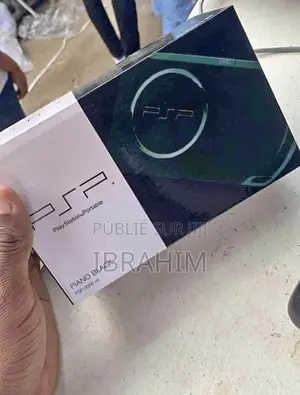 PSP Slim Neuf 20 Jeux