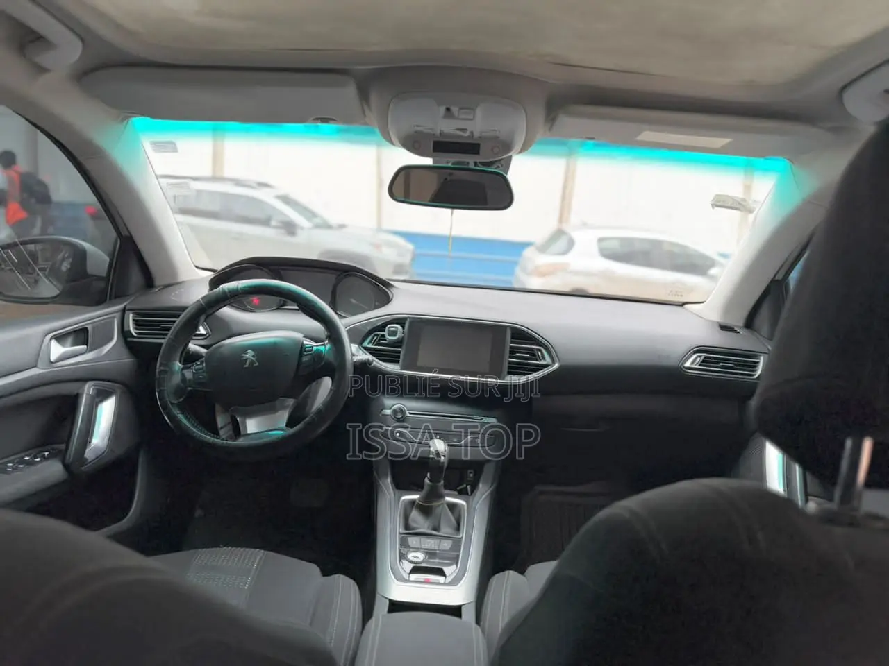 Peugeot 308 2015 Blanc