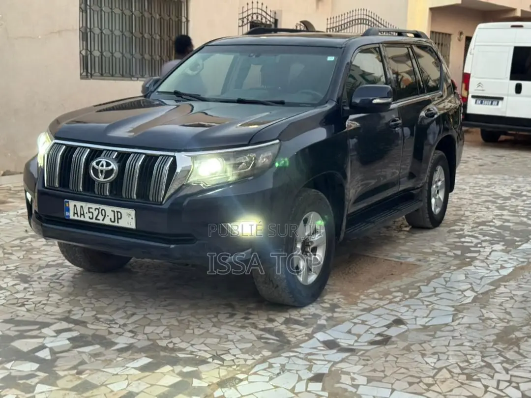 Toyota Land Cruiser Prado 2015 Black