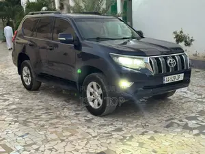 Toyota Land Cruiser Prado 2015 Black