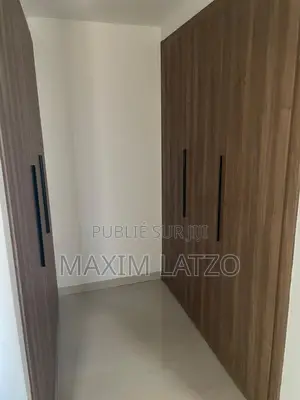 4chbre Appartement dans Mermoz Sacré-Cœur à Louer
