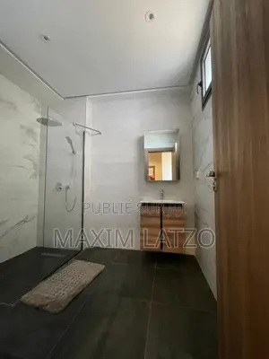 4chbre Appartement dans Mermoz Sacré-Cœur à Louer