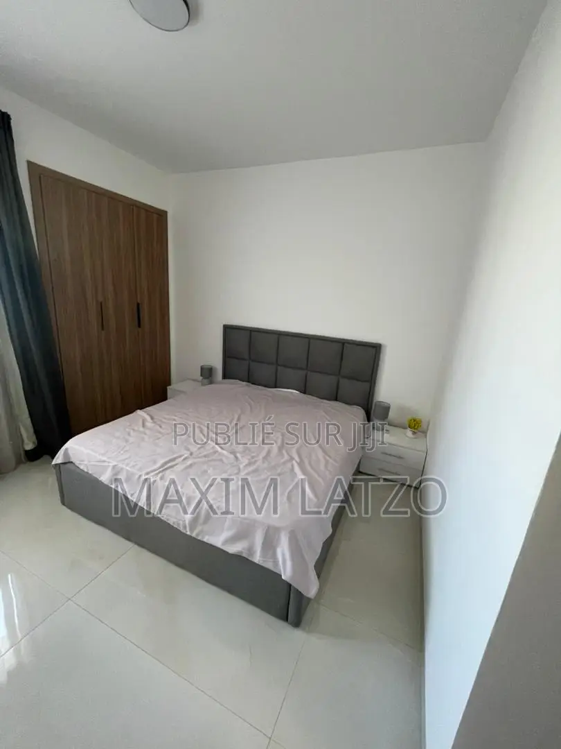 4chbre Appartement dans Mermoz Sacré-Cœur à Louer