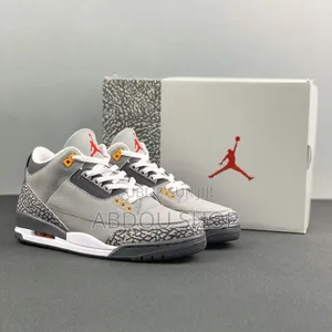 Photo - Jordan 3 Retro Disponible