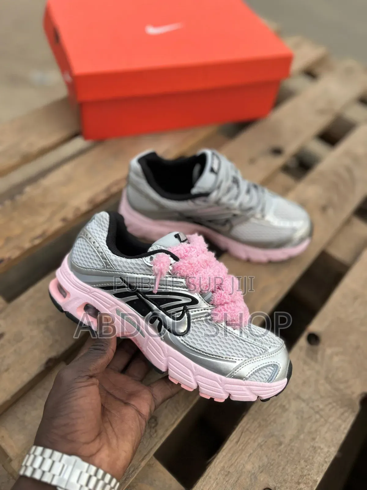 Nike Moto Disponible