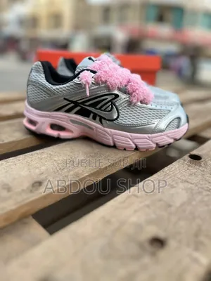 Nike Moto Disponible