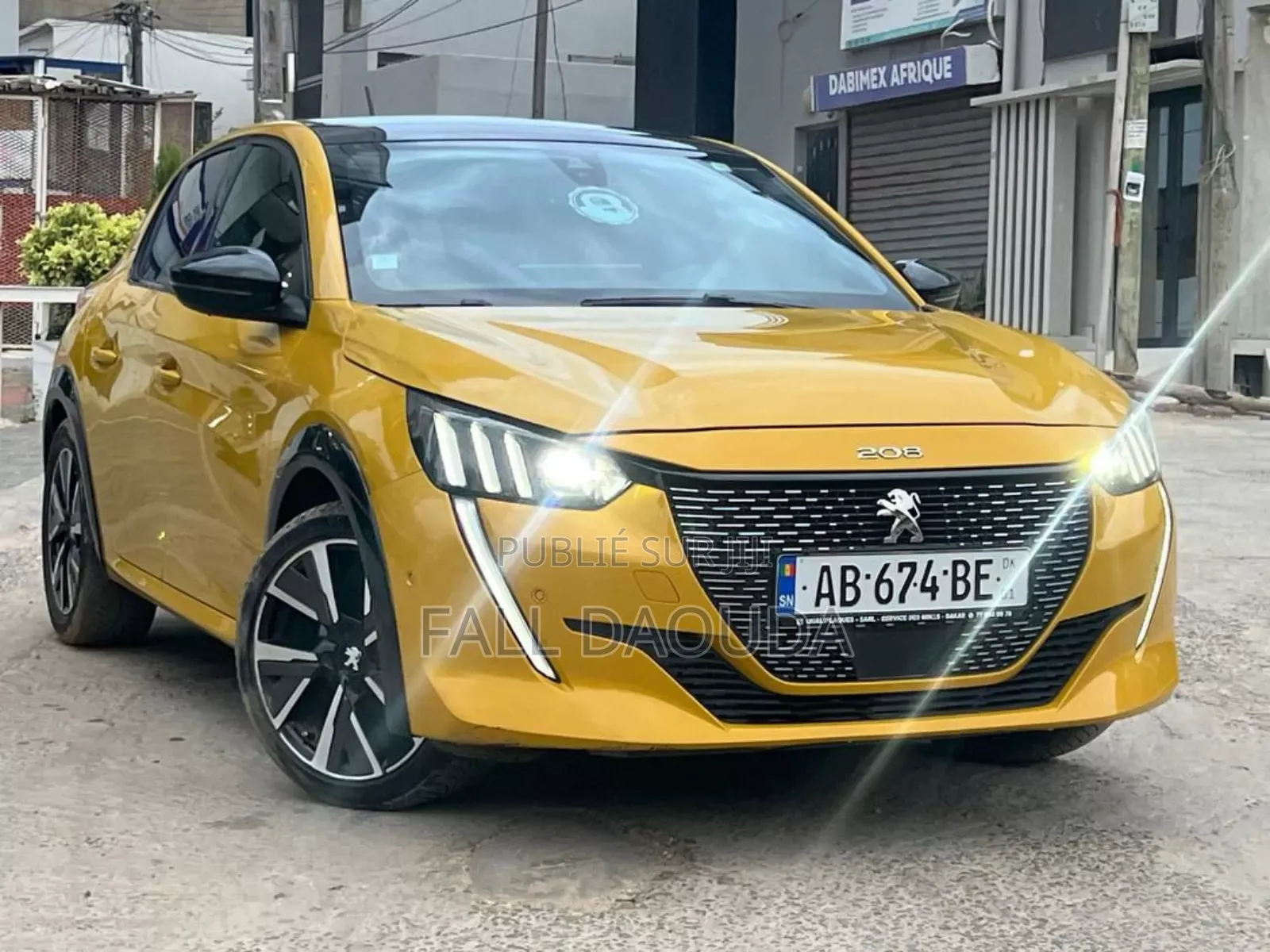 Peugeot 208 2020 Jaune