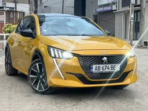 Peugeot 208 2020 Jaune